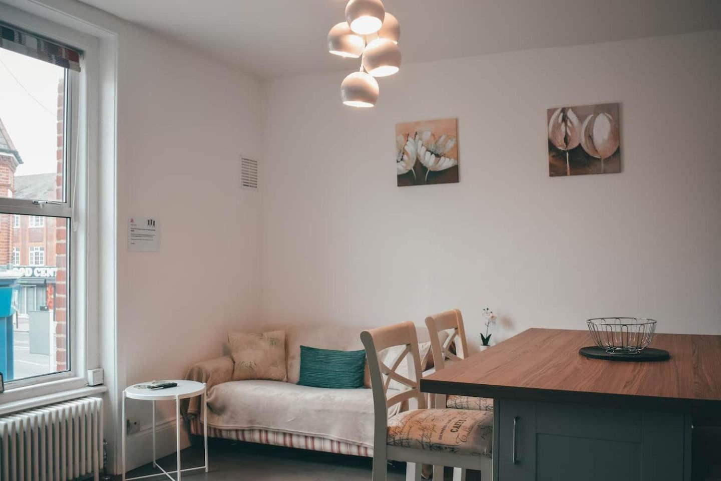 The Twickenham Apartment Near Strawberry Hill Extérieur photo
