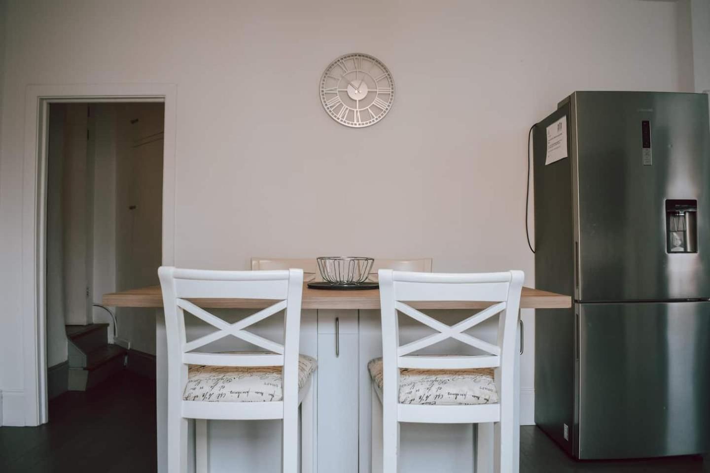 The Twickenham Apartment Near Strawberry Hill Extérieur photo